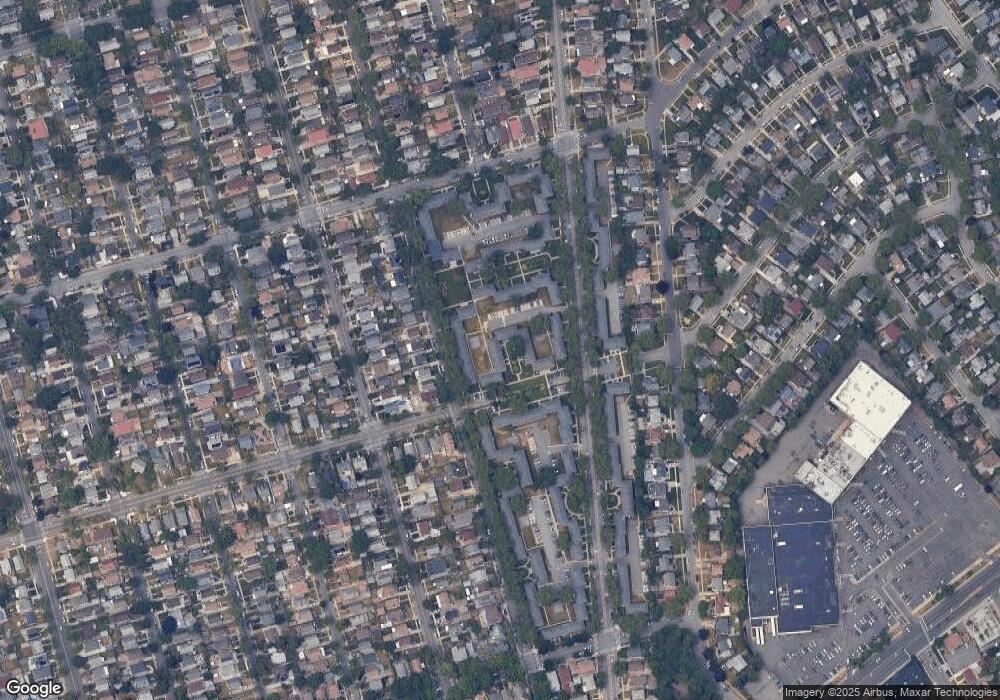 26817 82nd Ave unit A, New Hyde Park, NY 11040 - photo 1