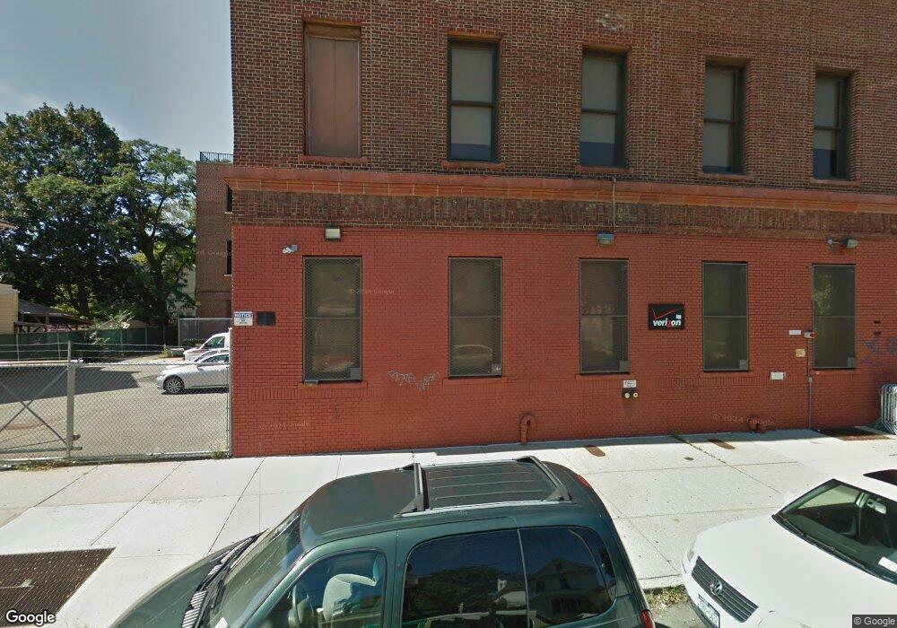 8740 109th St, Jamaica, NY 11418 - photo 1