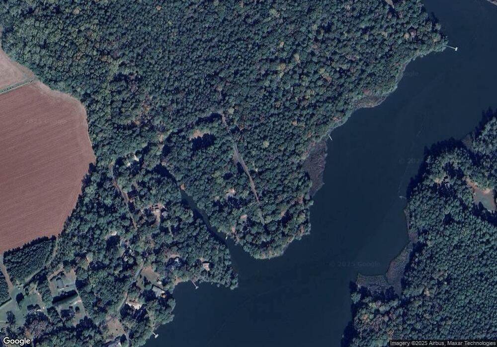 24&25 Pine Cove Cir unit 24&25, Belle Haven, VA 23306 - photo 1