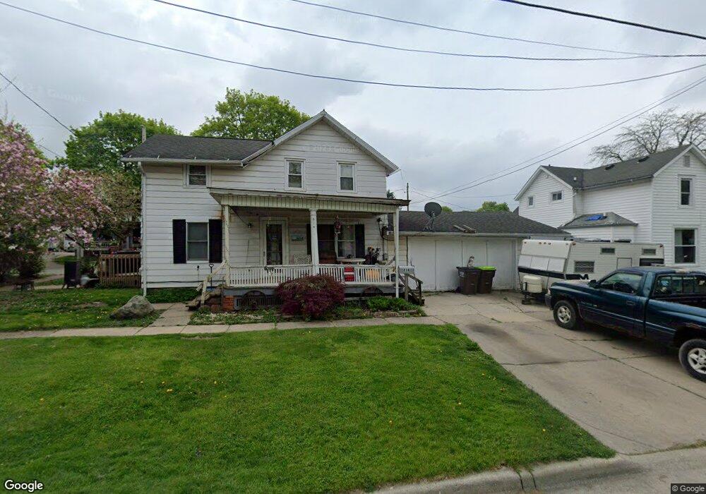 814 E Front St, Adrian, MI 49221 - photo 1