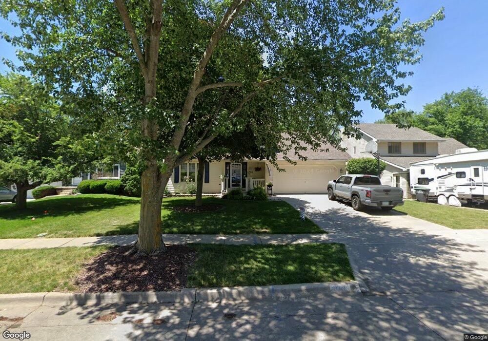 3730 SE 19th St, Des Moines, IA 50320 - photo 1