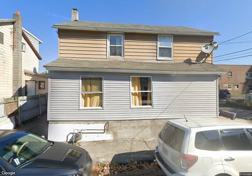 215 W Elm St, Hazleton, PA 18201 - photo 1