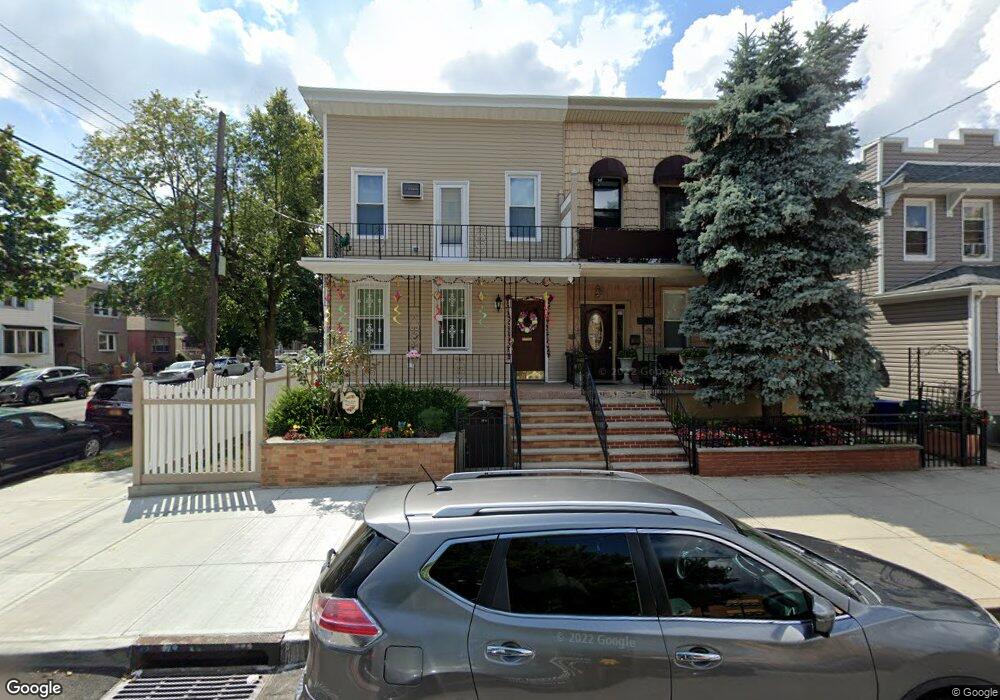 10212 91st St, Ozone Park, NY 11416 - photo 1