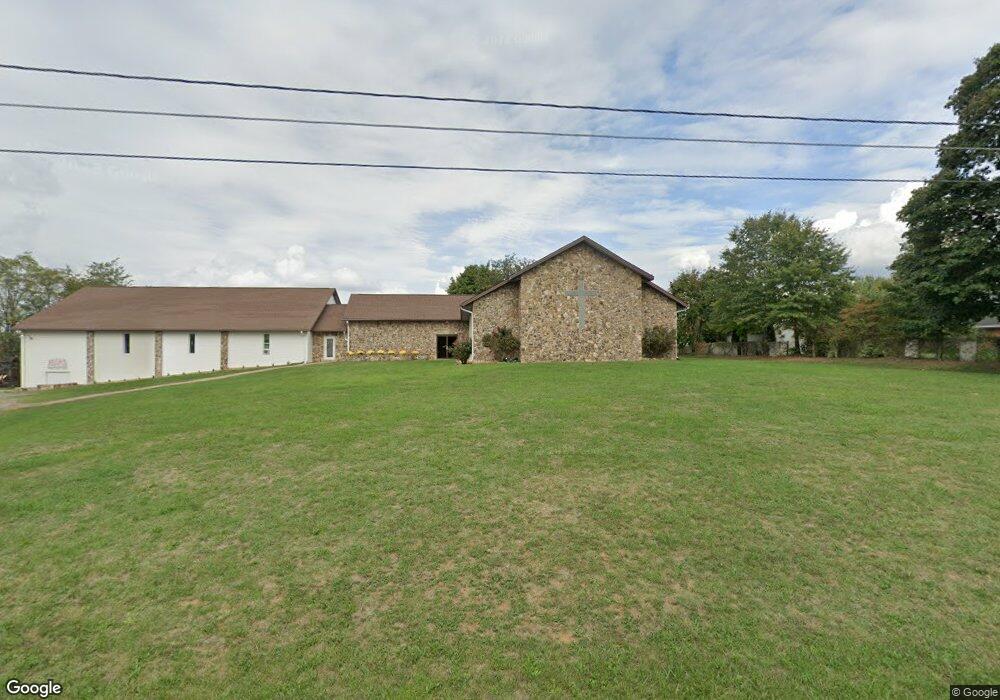 272 Sunset Dr, Stanley, VA 22851 - photo 1