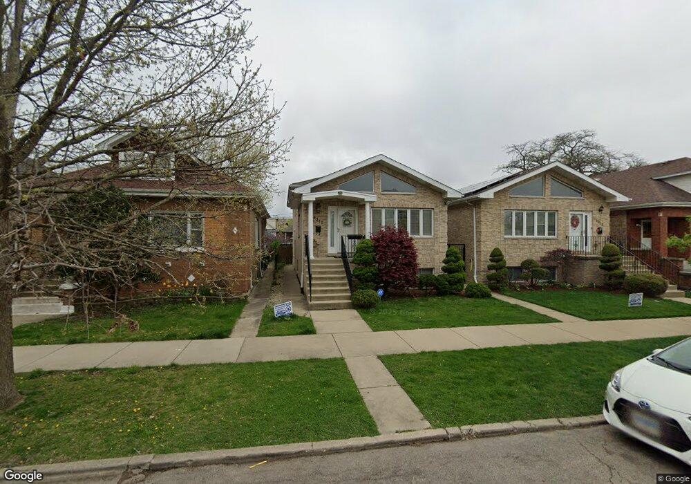 5311 W Nelson St, Chicago, IL 60641 - photo 1