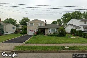 232 Rosewood Ln, Port Reading, NJ 07064