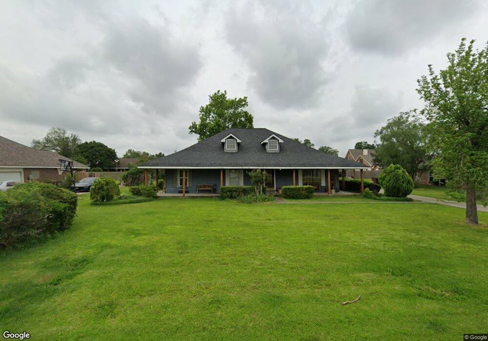 1913 Linden Ln, Lake Charles, LA 70605 - photo 1