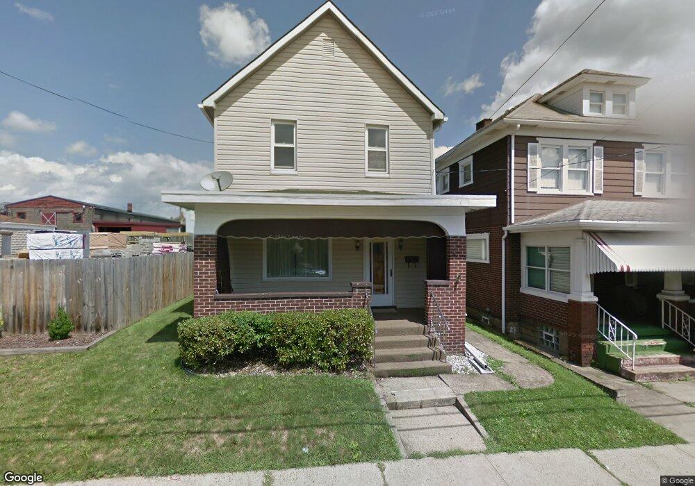 332 Walnut St, Vandergrift, PA 15690 - photo 1