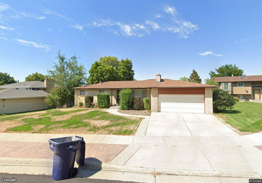 1215 E Gaylene Cir, Sandy, UT 84094 - photo 1