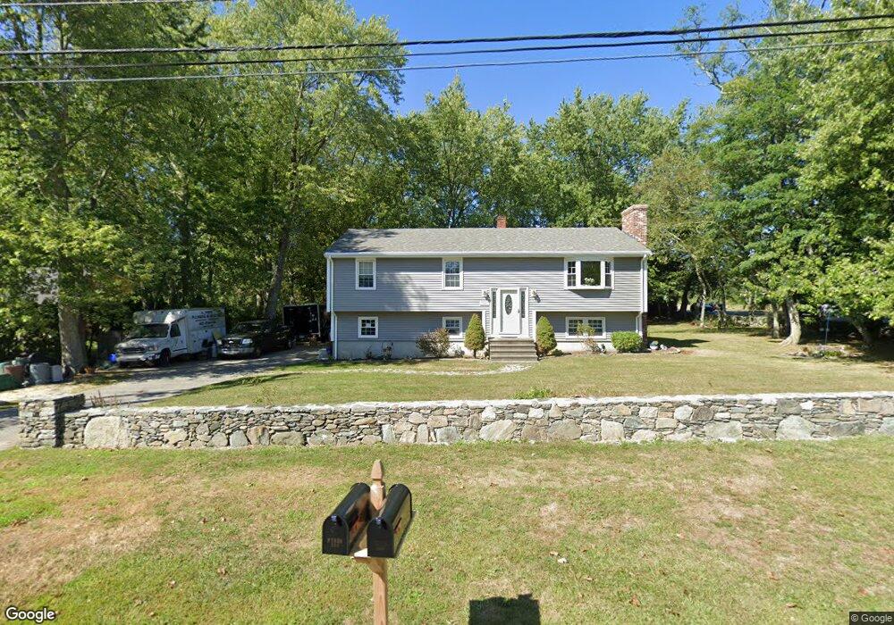111 Woodlawn Ave, Bristol, RI 02809 - photo 1