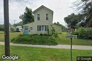 85 Lisbon St, Leetonia, OH 44431