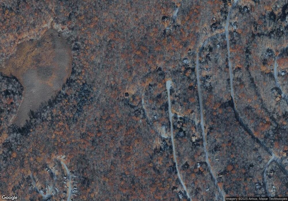 66 Sterling Cir, Saw Creek, PA 18324 - photo 1