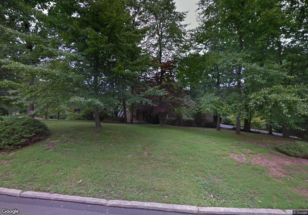 22 Wychwood Ln, Langhorne, PA 19047 - photo 1