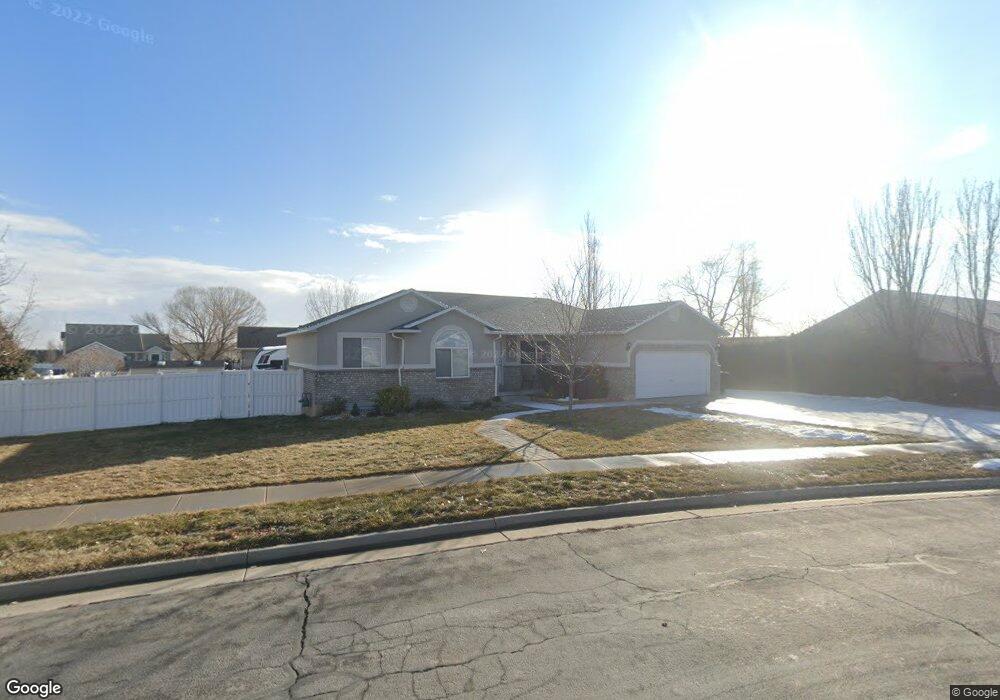 7685 Woodhue Ct, West Jordan, UT 84081 - photo 1