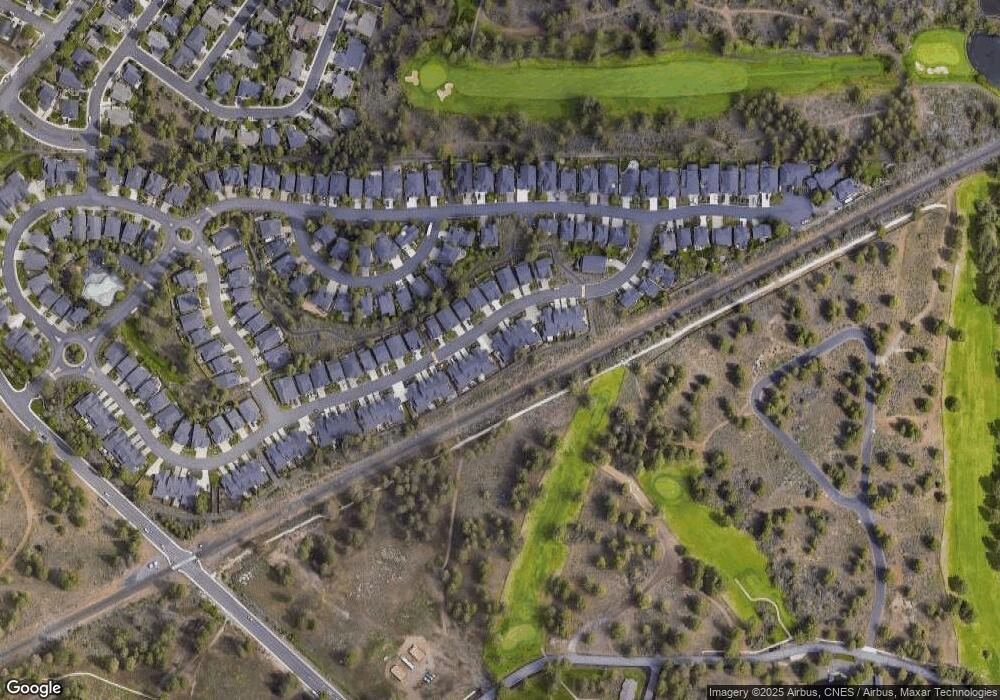 60483 Hedgewood Ln, Bend, OR 97702 - photo 1