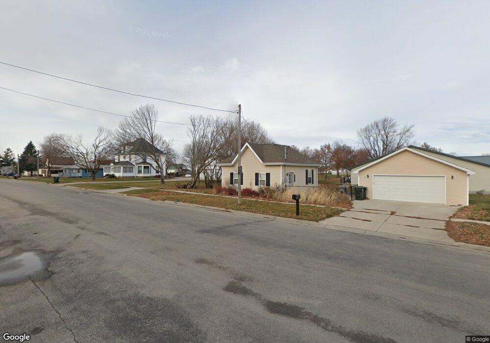 102 W Station St, Baxter, IA 50028 - photo 1