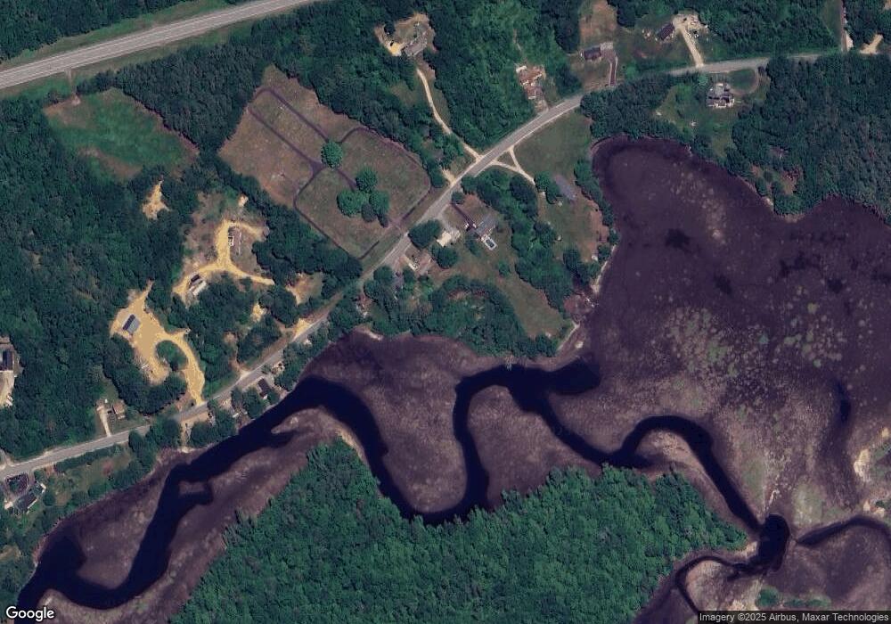 121 Hemlock Rd, Barnstead, NH 03218 - photo 1