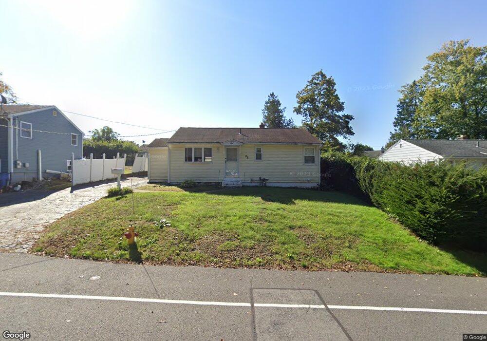 88 Brookview Ave, Waterbury, CT 06706 - photo 1