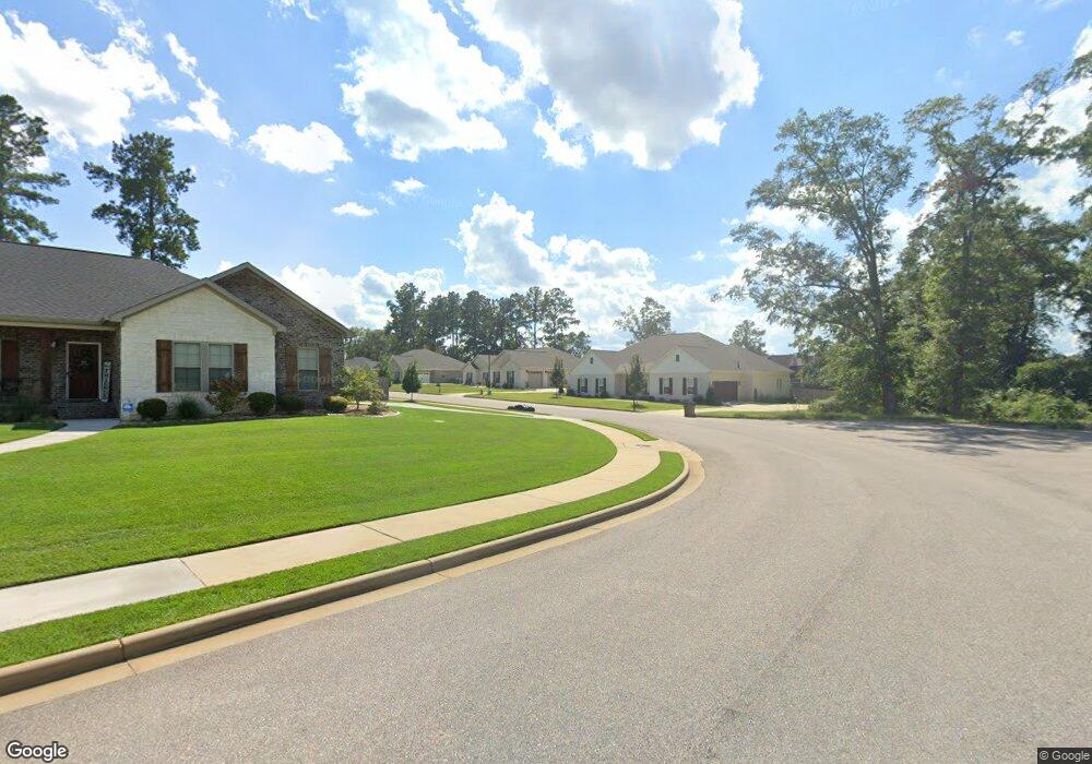 219 Daphne Dr, Dothan, AL 36305 - photo 1