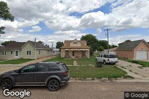 421 E Pearl St, Dighton, KS 67839