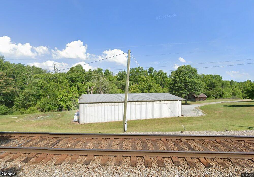 548 Woodlyn Rd, Johnson City, TN 37601 - photo 1