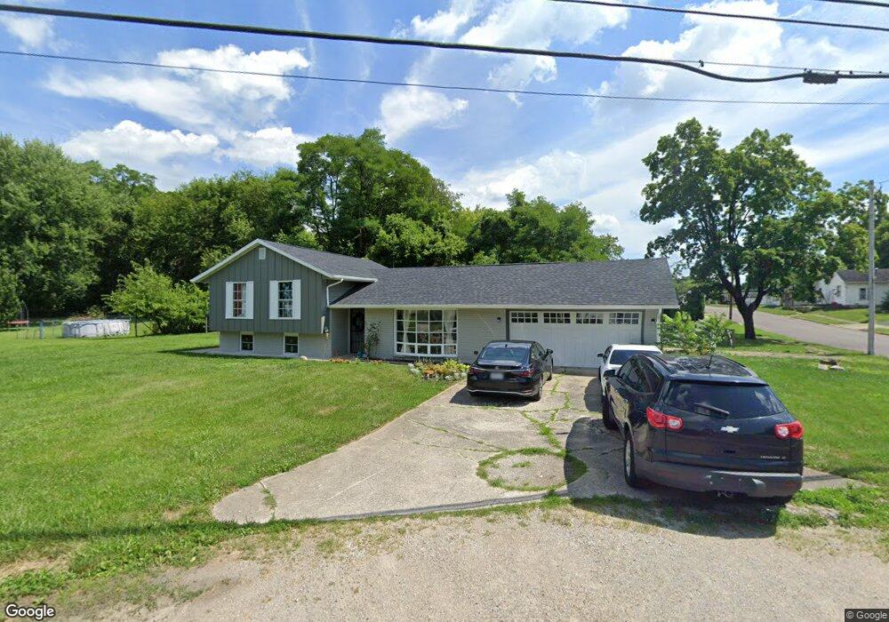 367 N Columbus St, Xenia, OH 45385 - photo 1