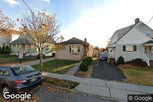 40 Carlyle Ct, Carlstadt, NJ 07072