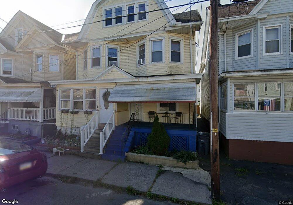 222 W Elm St, Hazleton, PA 18201 - photo 1