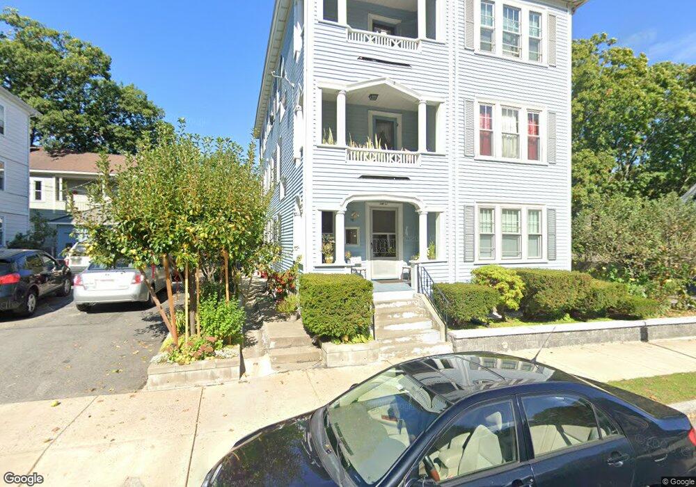 70 Birch St, Worcester, MA 01603 - photo 1