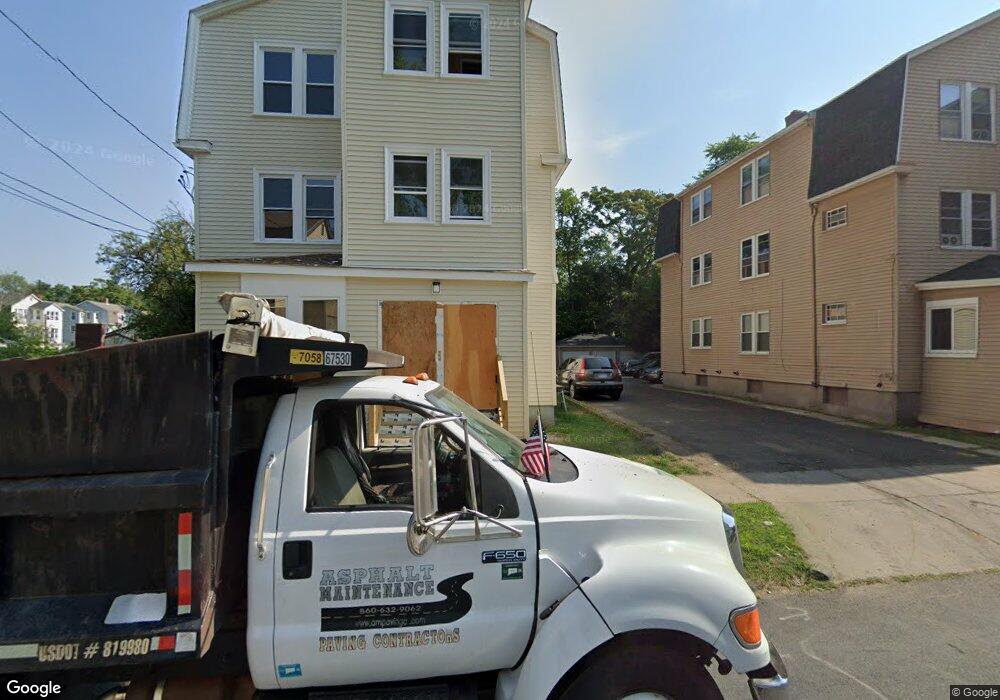 204 Nelson St unit 206, Hartford, CT 06112 - photo 1