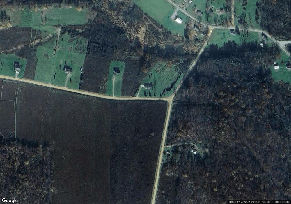 17943 Maple Dr, Saegertown, PA 16433 - photo 1