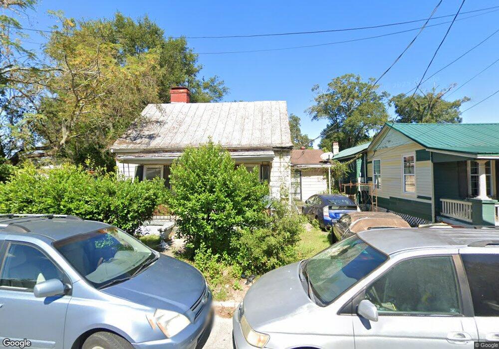 212 W 55th St, Savannah, GA 31405 - photo 1