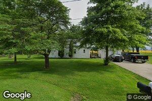 1137 Monroe St, Witt, IL 62094