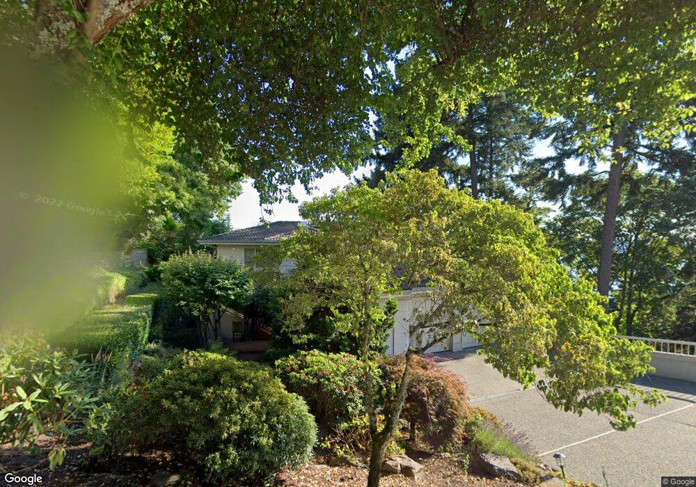 7145 SE 35th St, Mercer Island, WA 98040 - photo 1