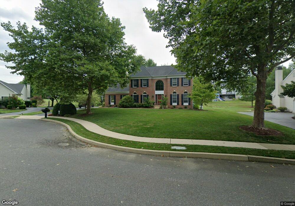 4 Cobblestone Ct, Glen Mills, PA 19342 - photo 1