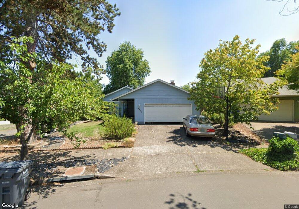 3921 Pam St, Eugene, OR 97402 - photo 1