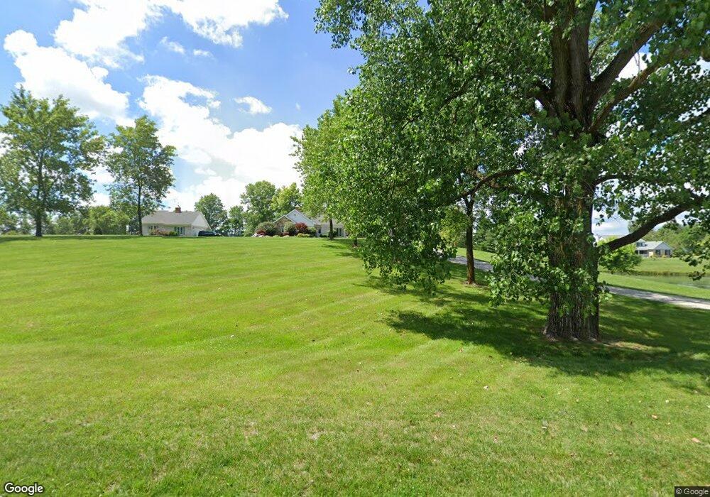 6301 Country Side Ln, Freeburg, IL 62243 - photo 1