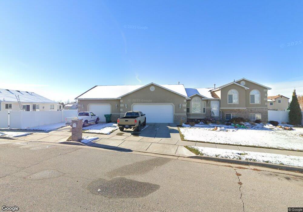 5027 S 4100 W, Roy, UT 84067 - photo 1