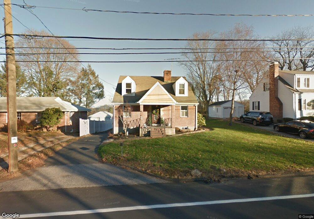 67 Sheephill Rd, Riverside, CT 06878 - photo 1