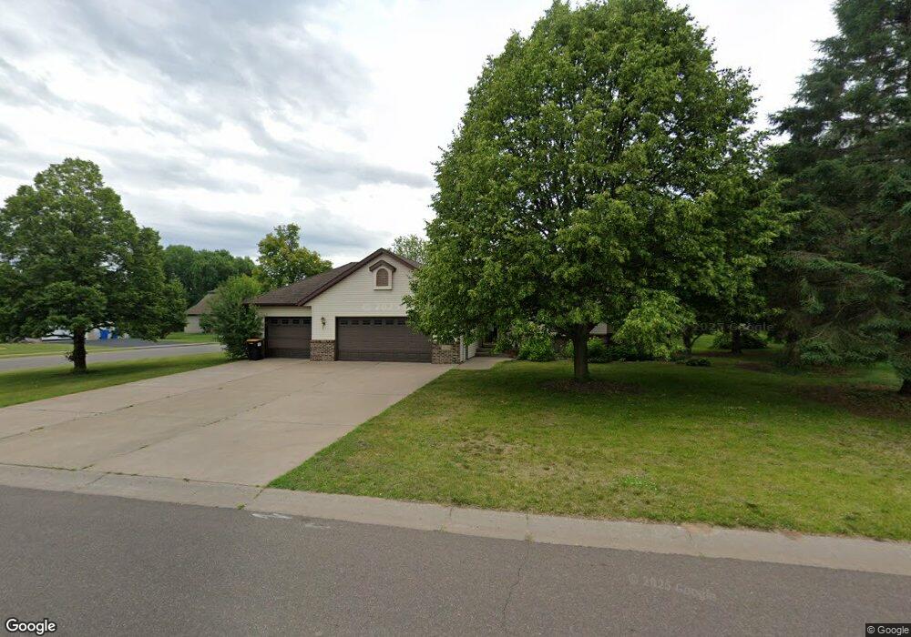 38218 Great Oaks Ct, North Branch, MN 55056 - photo 1