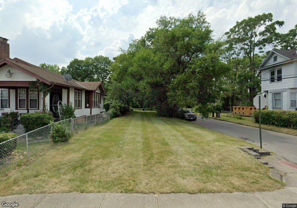 521 Bulen Ave, Columbus, OH 43205 - photo 1