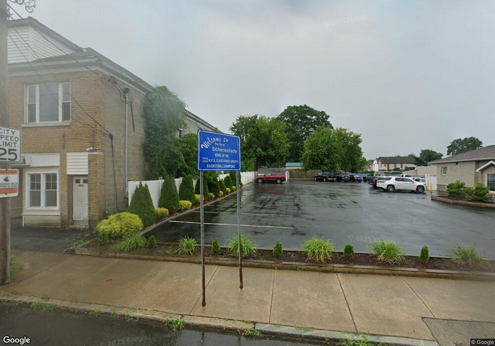 2618 Broadway, Schenectady, NY 12306 - photo 1