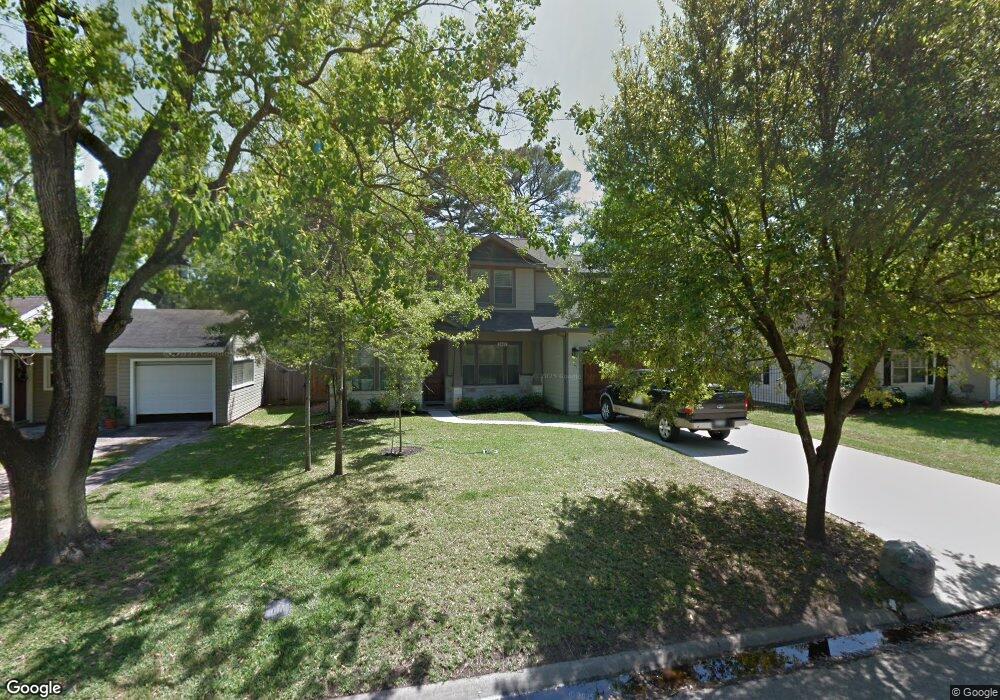 1647 Ebony Ln, Houston, TX 77018 - photo 1