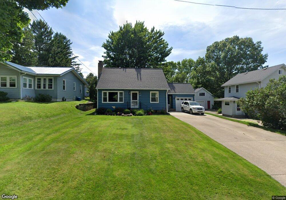 2418 Loveland Ave, Erie, PA 16506 - photo 1