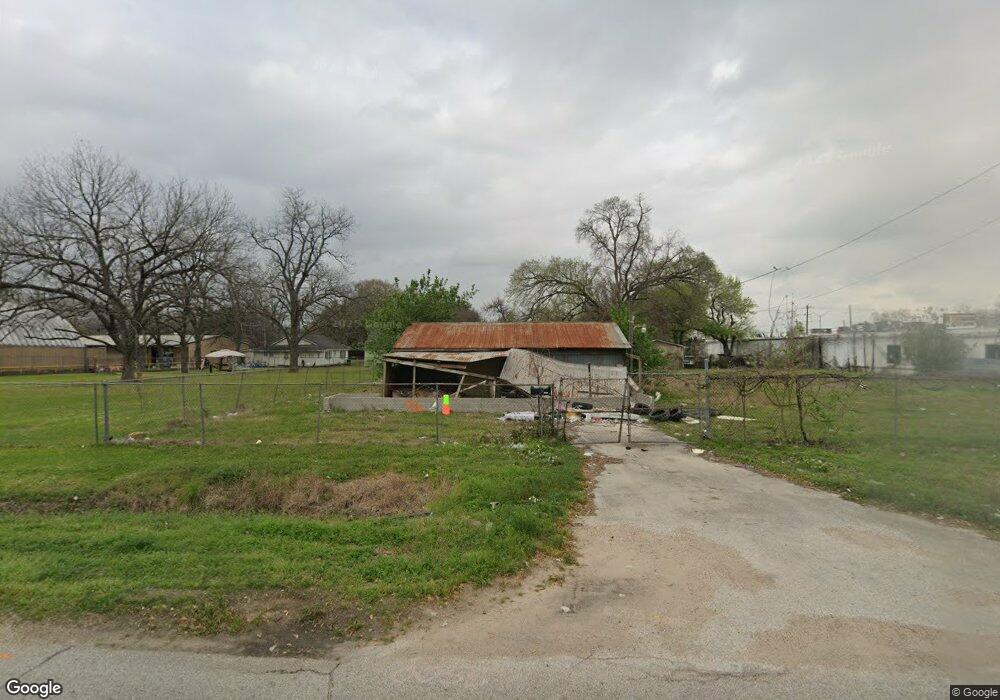 716 Granville Dr, Houston, TX 77091 - photo 1