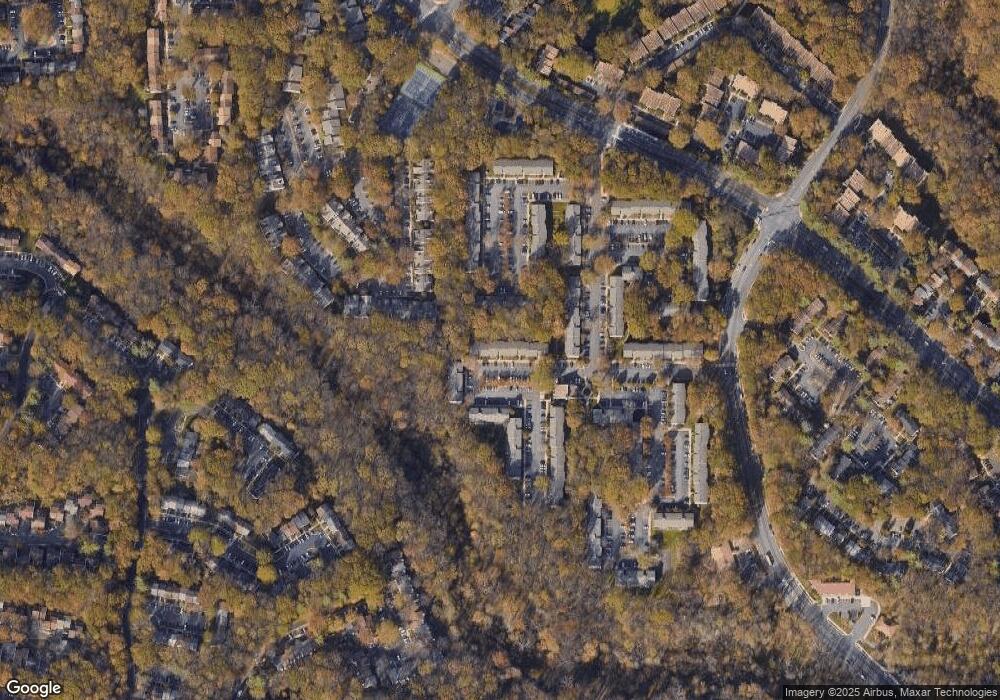 11654 Stoneview Square unit 1B, Reston, VA 20191 - photo 1