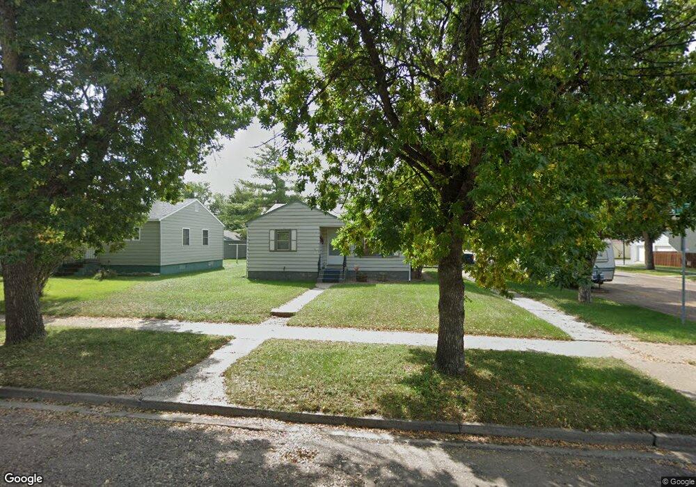 806 16th St, Havre, MT 59501 - photo 1