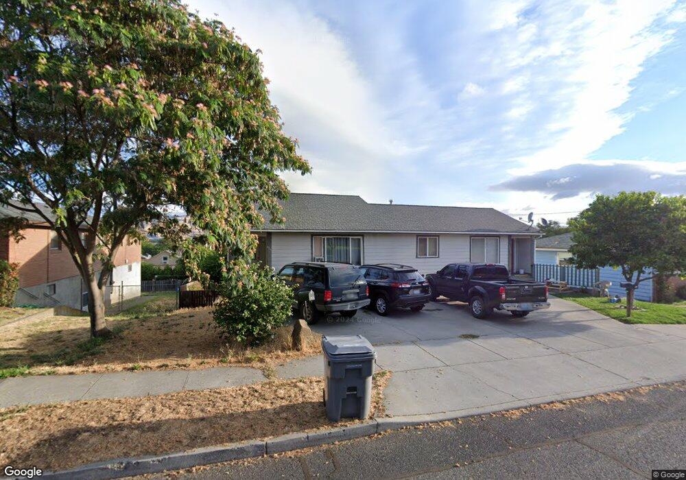 1311 E 11th St, the Dalles, OR 97058 - photo 1