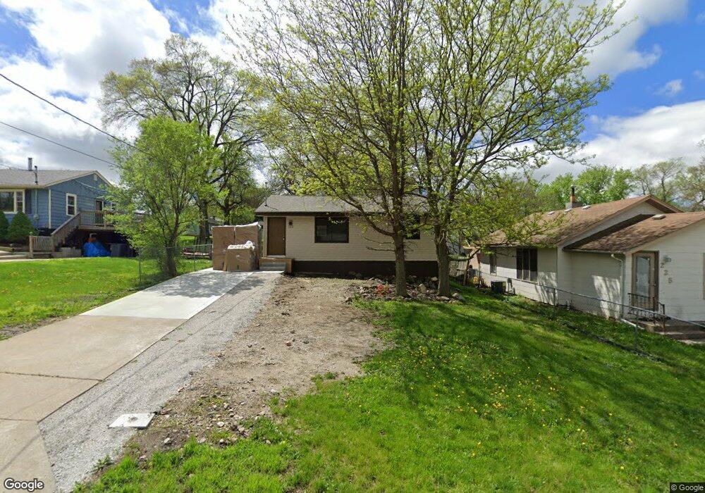 229 Hart Ave, Des Moines, IA 50315 - photo 1
