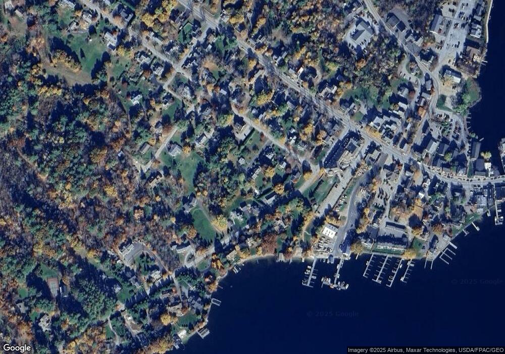 10 Adams St, Wolfeboro, NH 03894 - photo 1